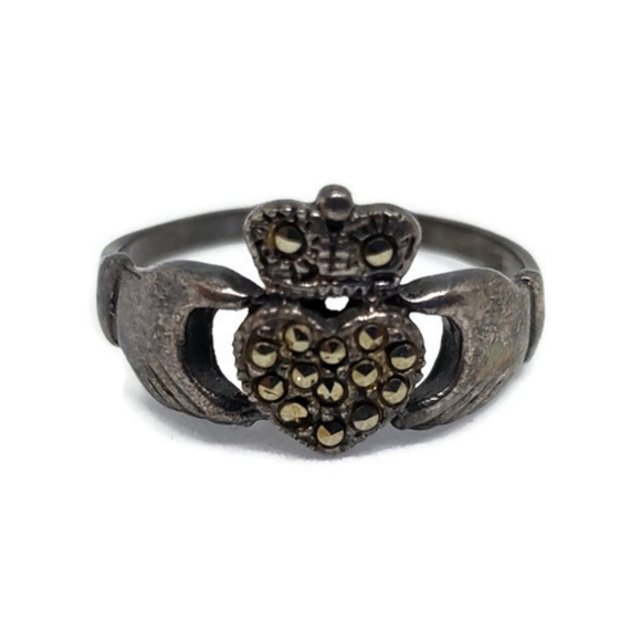 Vintage Jewelry - Sterling Silver Marcasite Claddagh Ring